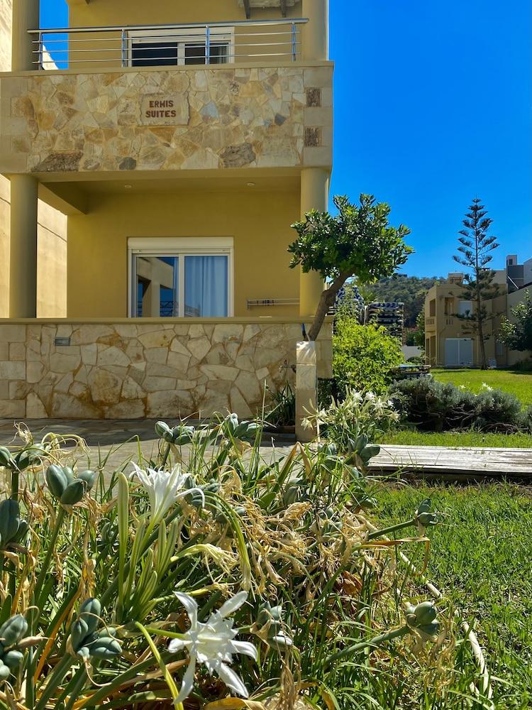 פלטניאס Ermis Suites מראה חיצוני תמונה