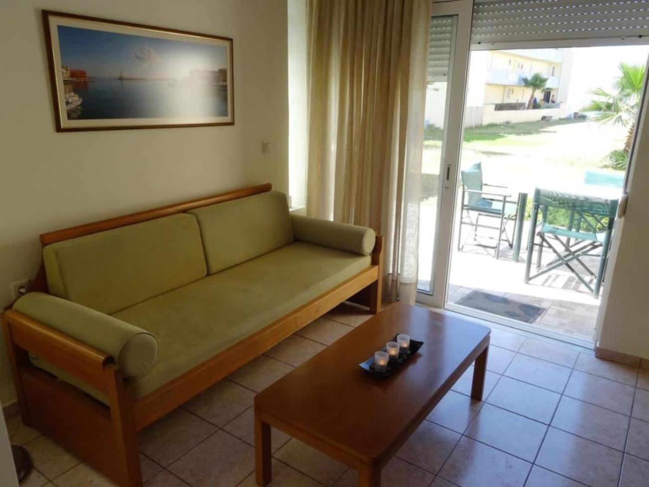 פלטניאס Ermis Suites חדר תמונה