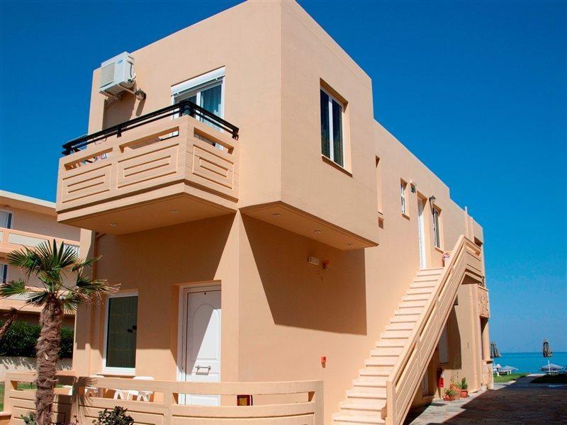 פלטניאס Ermis Suites מראה חיצוני תמונה